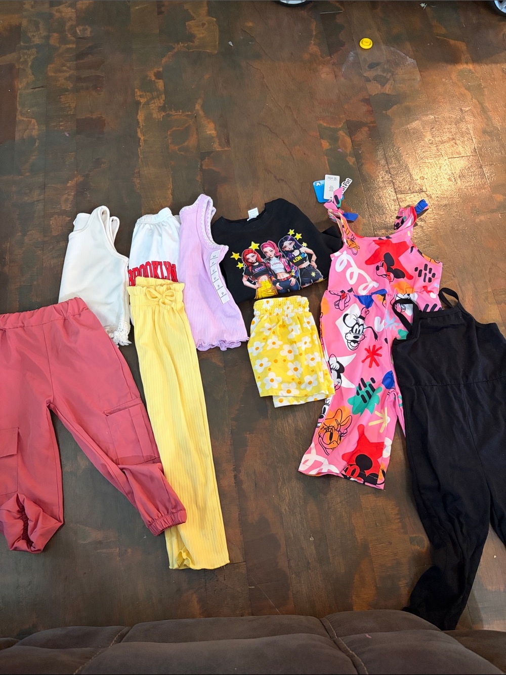 Mix of clothes 3t bundle